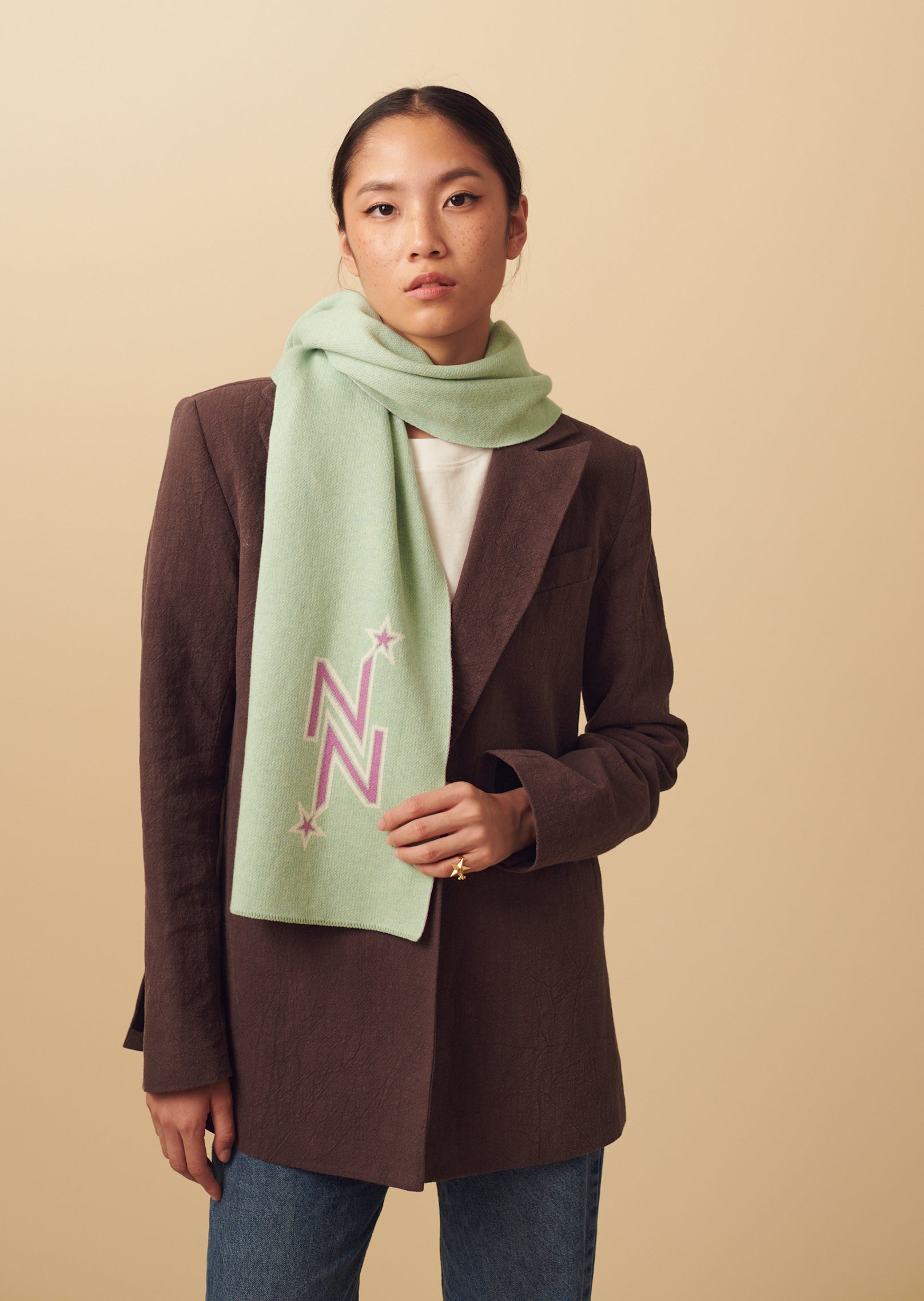 N★ Scarf