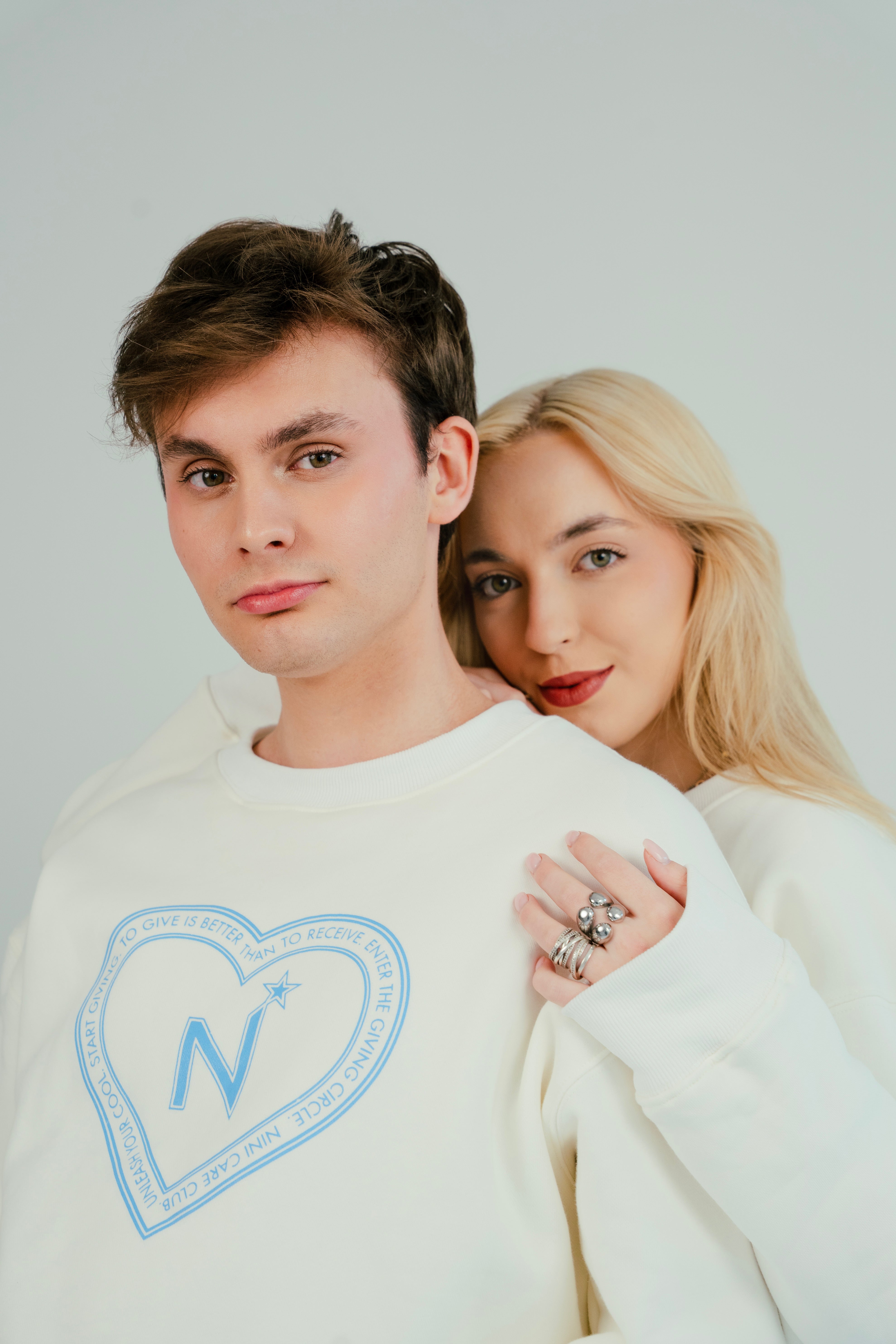 NINI🩵Együtt az Autistákért NINI Care Club Pulóver